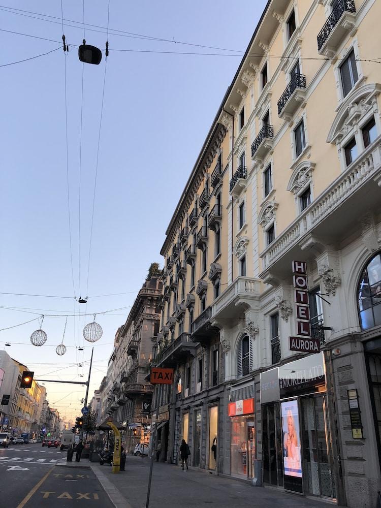 Hotel Aurora Milano Esterno foto