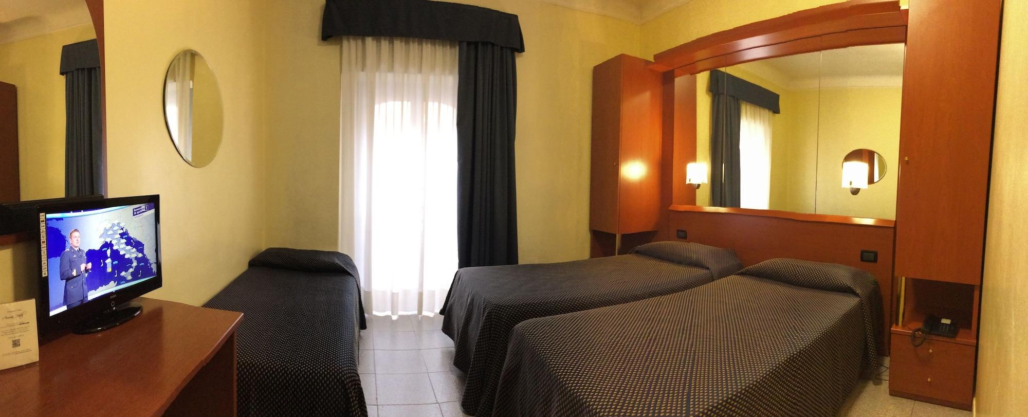 Hotel Aurora Milano Esterno foto