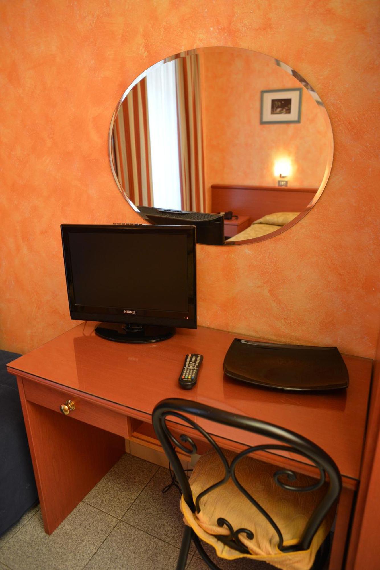 Hotel Aurora Milano Camera foto